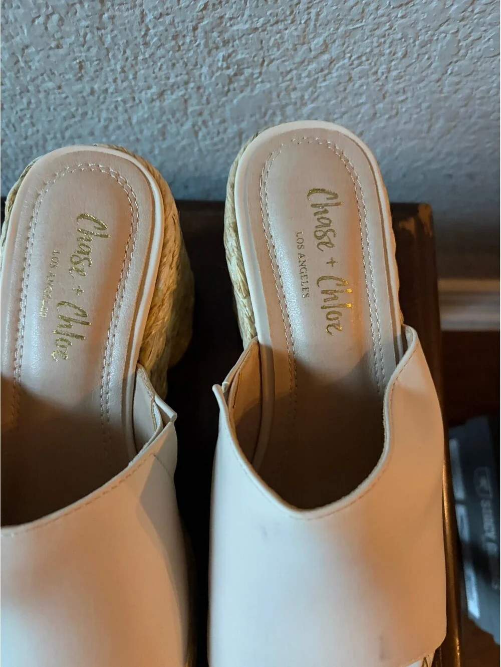Chase + Chloe Women's White Open Toe Platform Slide Sandals size 10 new